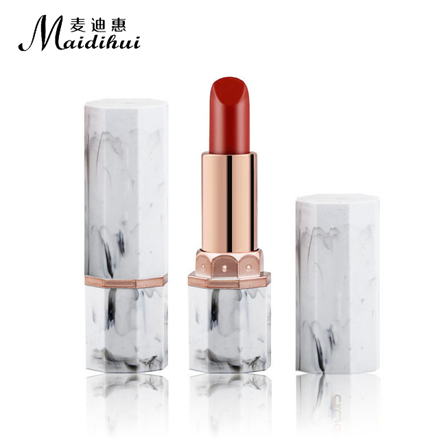 白(bái)玉大(dà)理(lǐ)石唇膏